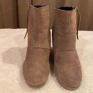 Toms Suede Wedge Bootie in Taupe